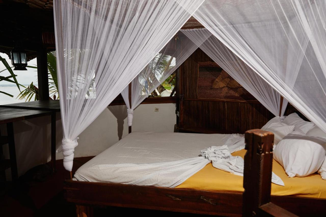 Analatsara Eco Lodge Ile aux Nattes Екстериор снимка